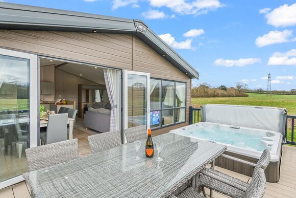 The Dartmoor - Crealy Resort, Clyst St Mary, Nr Exeter