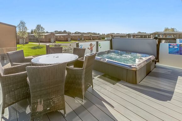 Buddy Explorer Lodge - Crealy Resort, Clyst St Mary, Nr Exeter