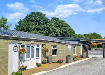 Cafe and reception entrance 