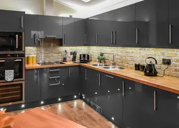 Hawthorn kitchen