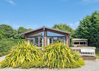 Oak Lodge - Croft Park Lodges, Little Weighton, Nr Beverley