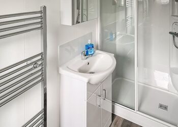 Pine Lodge - Croft Park Lodges, Little Weighton, Nr Beverley