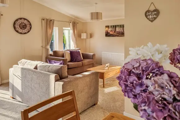 Aspen Dining table to lounge 