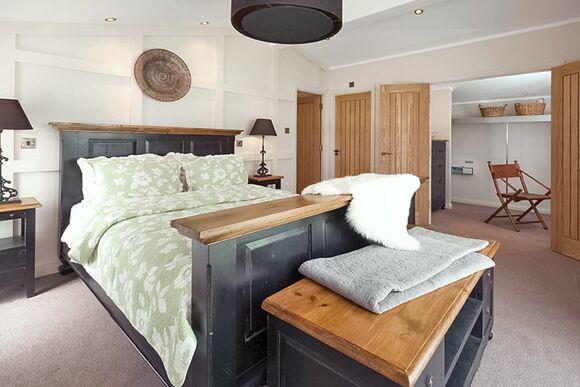 Hawthorn Lodge - Croft Park Lodges, Little Weighton, Nr Beverley