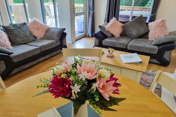 Alder Lodge - Croft Park Lodges, Little Weighton, Nr Beverley