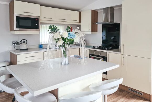 Cherry Lodge - Croft Park Lodges, Little Weighton, Nr Beverley