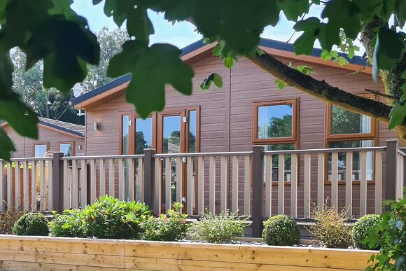 Pine Lodge - Croft Park Lodges, Little Weighton, Nr Beverley