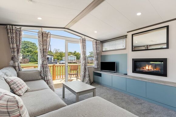 Cedar 2 Pet Friendly - Croft Country Park, Reynalton, Nr Narberth