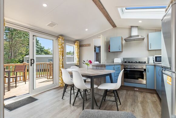 Cedar 2 Pet Friendly - Croft Country Park, Reynalton, Nr Narberth