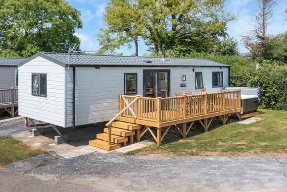 Cedar 2 Pet Friendly - Croft Country Park, Reynalton, Nr Narberth