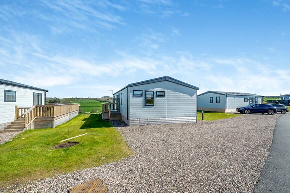 Friarland Autograph 2 Bed Lodge with Hot Tub - Crofthead, Ayr