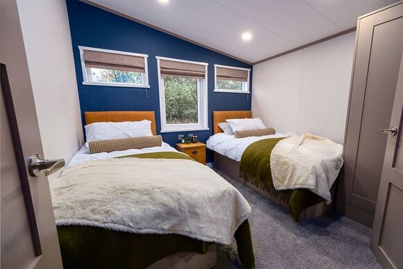 Friarland Autograph 3 Bed Lodge with Hot Tub - Crofthead, Ayr