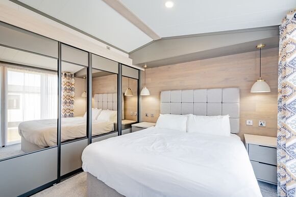 Friarland Autograph 2 Bed Junior Lodge - Crofthead, Ayr