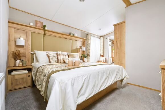 Autograph JR Lodge 3 Bedrooms (Hot tub) - Crofthead, Ayr