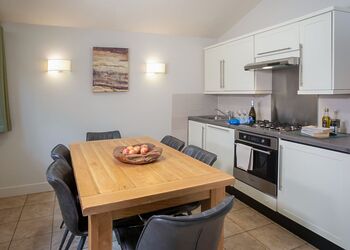 Golden Oak 3 (Pet) - Cropton Lodges, Cropton, Pickering