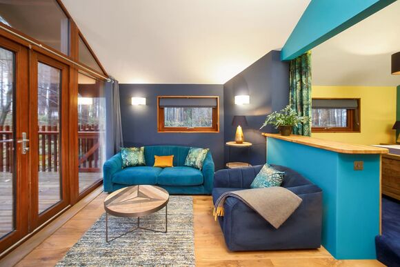 Golden Oak Hideaway - Cropton Lodges, Cropton, Pickering