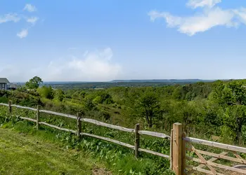 Crowhurst Park Lodges, Battle