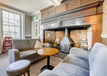 Crowhurst Park Lodges, Battle