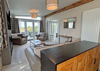 Richmond Deluxe - Crowhurst Park Lodges, Battle