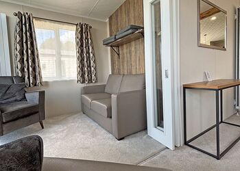 Richmond Deluxe - Crowhurst Park Lodges, Battle