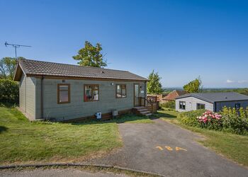 Colorado Plus - Crowhurst Park Lodges, Battle