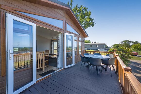 California - Crowhurst Park Lodges, Battle