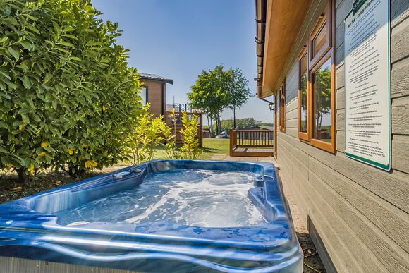 New Jersey Plus - Crowhurst Park Lodges, Battle