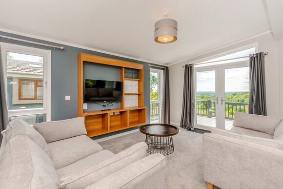 Montana - Crowhurst Park Lodges, Battle