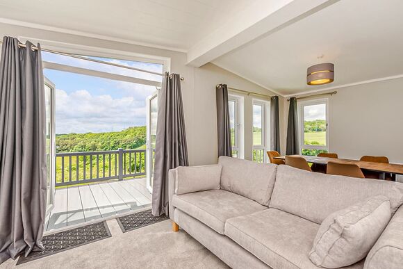 Montana - Crowhurst Park Lodges, Battle