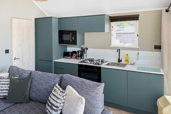 The Nest - Crowhurst Park Lodges, Battle