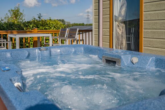 Colorado Plus - Crowhurst Park Lodges, Battle