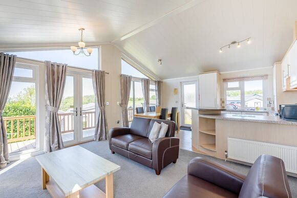Colorado Plus - Crowhurst Park Lodges, Battle
