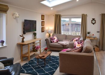 Observatory Lodge - Clear Sky Lodge Park, Kielder