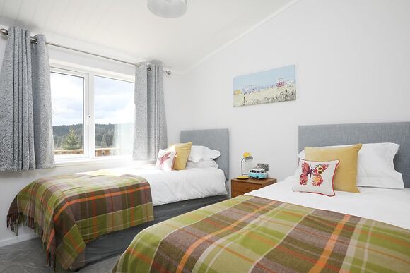 Kielder Forest Lodge - Clear Sky Lodge Park, Kielder