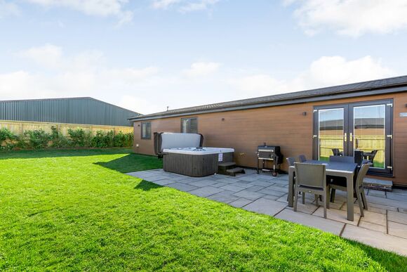 Broadway - Cotswold Gateway Escape, Offenham