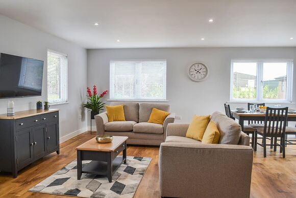 Broadway Pet Friendly - Cotswold Gateway Escape, Offenham