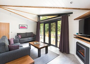 Glade Exclusive 2 Spa - Darwin Forest, Matlock