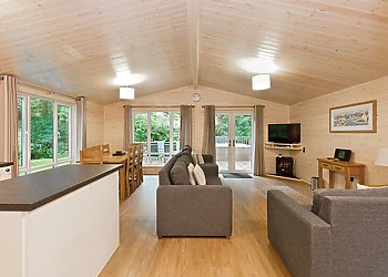 Haddon Classic Vogue 4 Spa (Pet) 