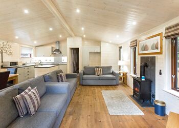 Chatsworth Elite Vogue 4 Spa - Darwin Forest, Matlock