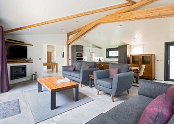 Glade Exclusive 4 Spa - Darwin Forest, Matlock