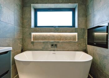 Meadow Exclusive 2 Spa Pet - Darwin Forest, Matlock