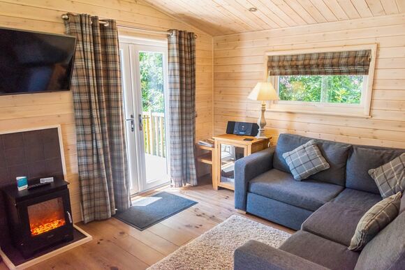 Chatsworth Elite Vogue (S) 1 - Darwin Forest, Matlock