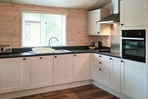 Haddon Classic Vogue 3 WF (Pet) - Darwin Forest, Matlock