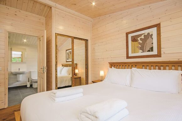 Chatsworth Elite Vogue 1 Spa - Darwin Forest, Matlock