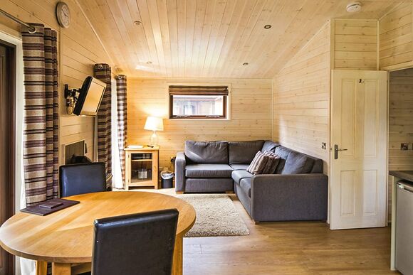 Chatsworth Elite Vogue 1 Spa (Pet) - Darwin Forest, Matlock