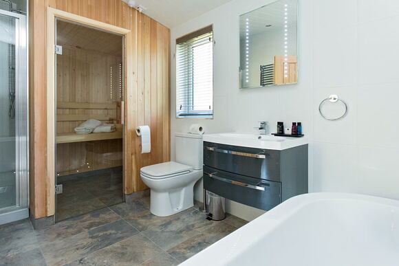 The Coppice 1  Spa (Pet) - Darwin Forest, Matlock