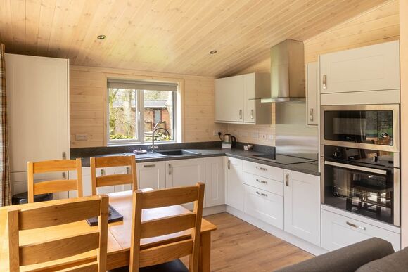 Chatsworth Elite Vogue 2 Spa - Darwin Forest, Matlock