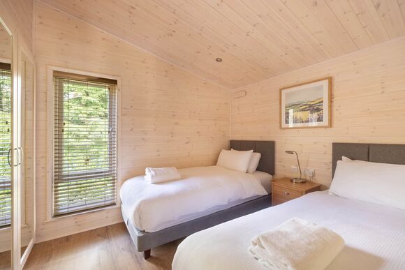 Chatsworth Elite Vogue 2 Spa - Darwin Forest, Matlock