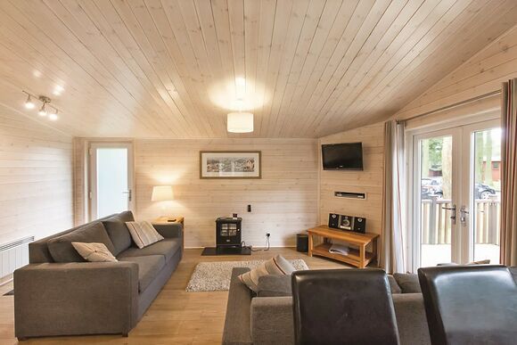 Haddon Classic Vogue 2 Spa (Pet) - Darwin Forest, Matlock