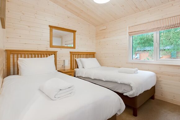 Haddon Classic Vogue 4 - Darwin Forest, Matlock